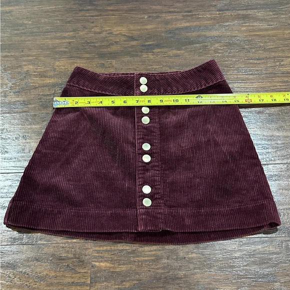Abercrombie & Fitch Women's Maroon Corduroy Skirt Size 00 - Picture 9 of 10